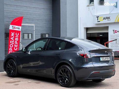 Tesla Model Y 2024 - фото 8