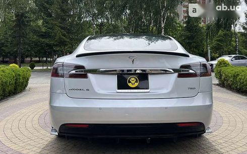 Tesla Model S 2017 - фото 6