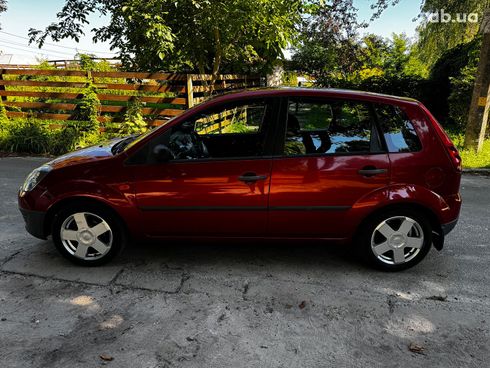 Ford Fiesta 2007 красный - фото 21
