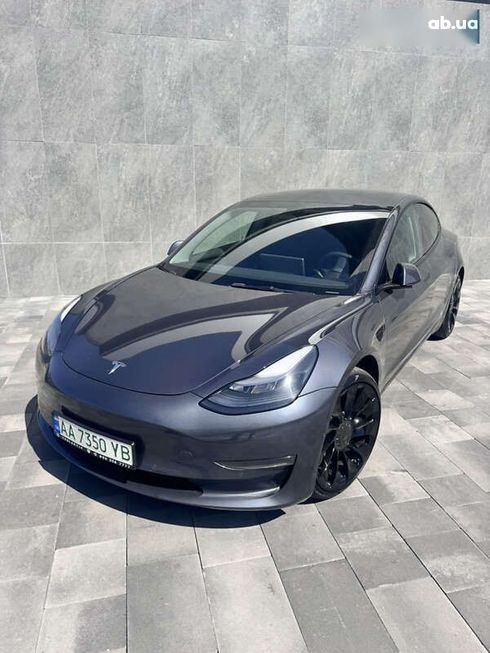 Tesla Model 3 2022 - фото 12