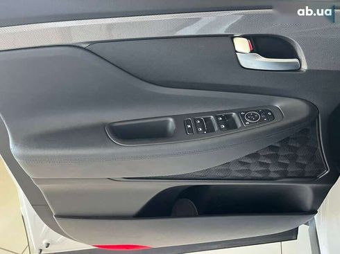 Hyundai Santa Fe 2018 - фото 11