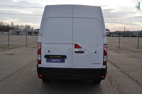 Renault Master 2020 - фото 15