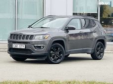 Продаж вживаних Jeep Compass в Києві - купити на Автобазарі