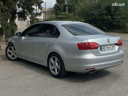 Volkswagen Jetta 2012 - фото 6