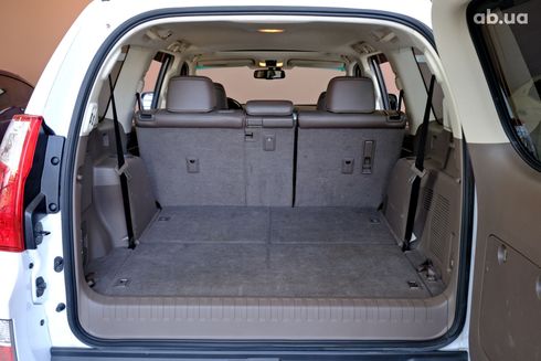 Lexus GX 2013 белый - фото 9
