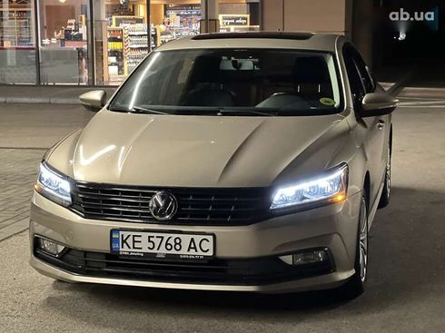 Volkswagen Passat 2015 - фото 8