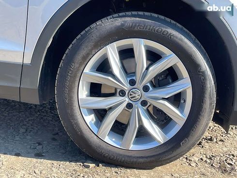 Volkswagen Tiguan Allspace 2021 - фото 17