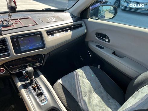 Honda HR-V 2017 синий - фото 17