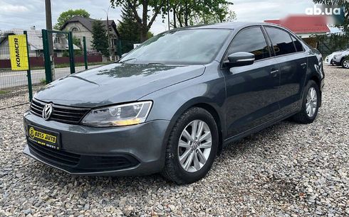 Volkswagen Jetta 2011 - фото 3