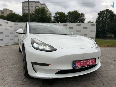 Tesla Model 3 2022 - фото 11