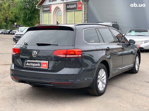 Volkswagen passat b8 2017 серый - фото 6
