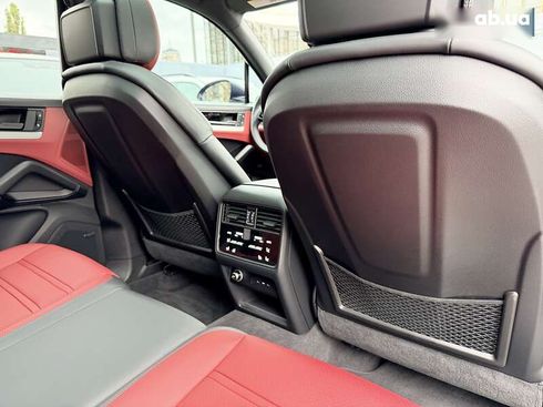 Porsche Cayenne 2023 - фото 23