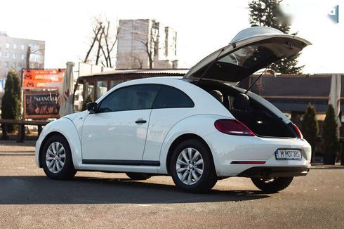 Volkswagen Beetle 2017 - фото 8