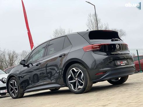 Volkswagen ID.3 2020 - фото 24