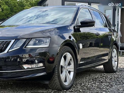Skoda Octavia 2020 - фото 11