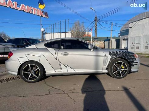 Hyundai Tiburon 2002 - фото 8