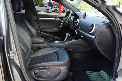 Audi A3 2017 - фото 27