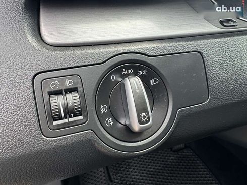 Volkswagen Passat 2011 - фото 18