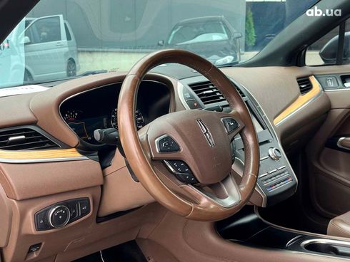 Lincoln MKC 2014 синий - фото 2