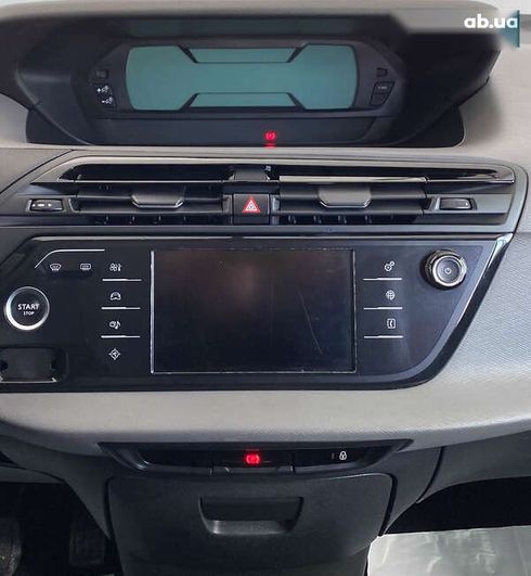 Citroёn C4 SpaceTourer 2020 - фото 23