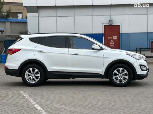 Hyundai Santa Fe 2013 белый - фото 4