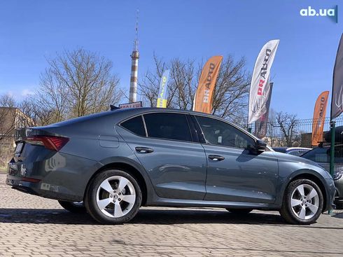 Skoda Octavia 2020 - фото 24