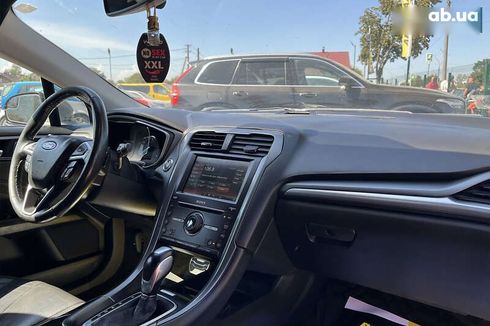 Ford Fusion 2015 - фото 27
