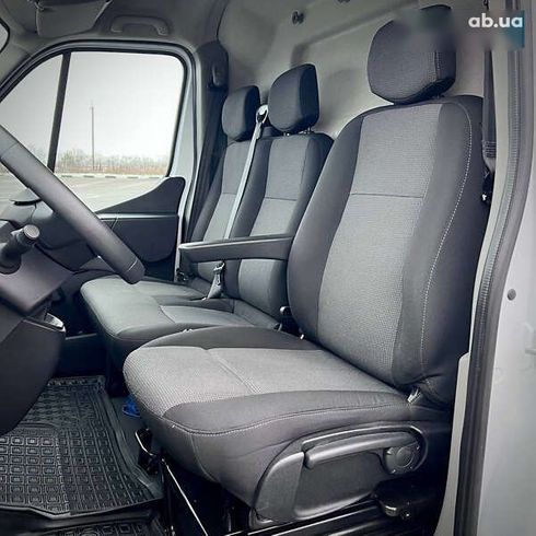 Renault Master 2021 - фото 20