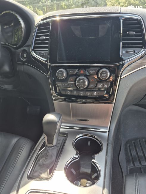 Jeep Grand Cherokee 2019 - фото 13