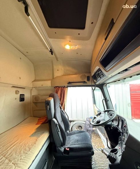 Mercedes-Benz Actros 2014 - фото 11