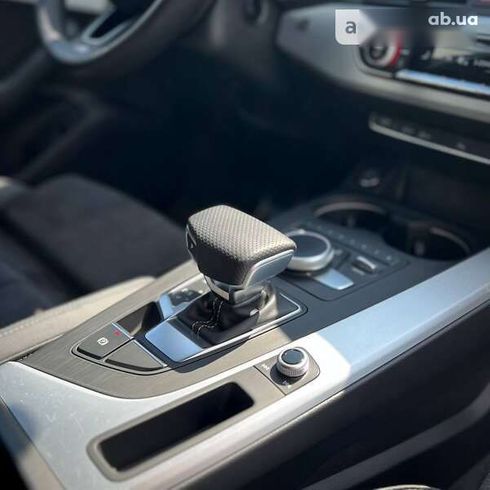 Audi A4 2017 - фото 25