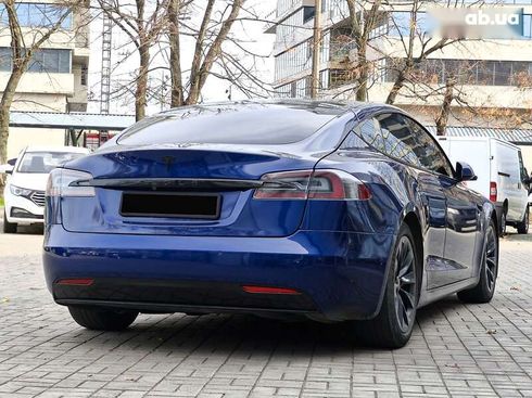 Tesla Model S 2018 - фото 6