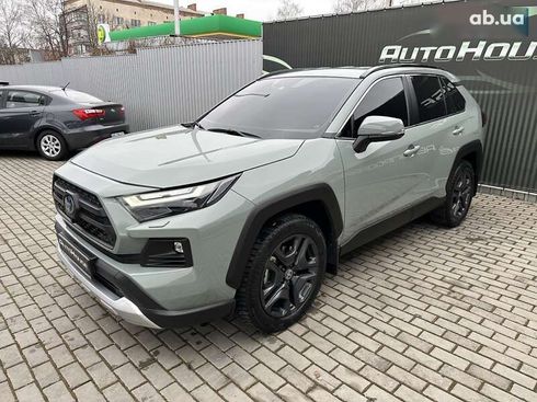 Toyota RAV4 2022 - фото 9