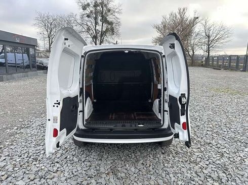 Renault Kangoo 2019 - фото 27