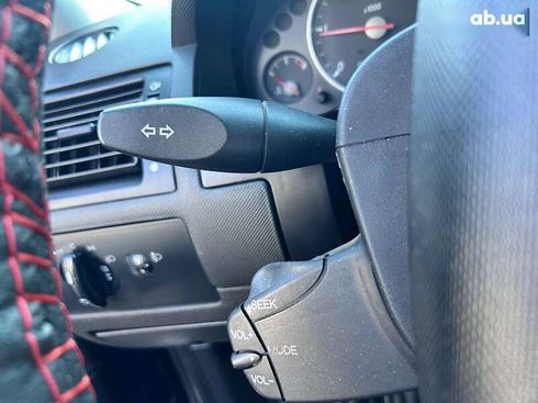 Ford Mondeo 2001 - фото 15