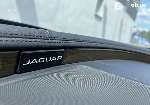 Jaguar XJ 2019 - фото 14