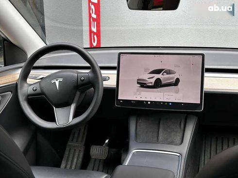 Tesla Model Y 2023 - фото 18