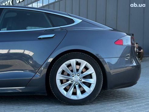 Tesla Model S 2018 серый - фото 6