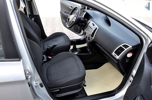 Hyundai i20 2012 - фото 20