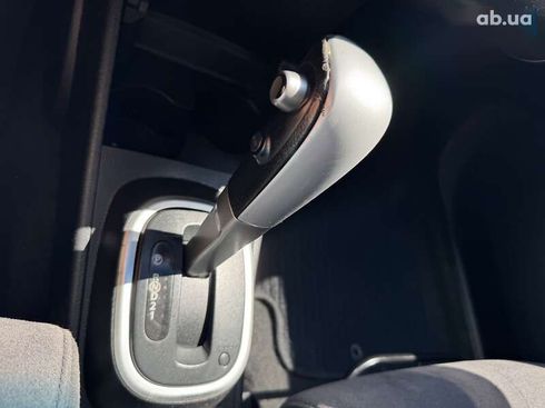 Nissan Tiida 2008 - фото 28