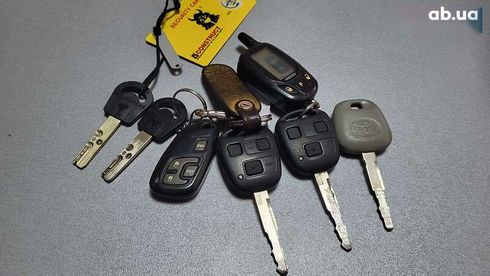 Toyota Avensis 2008 - фото 2