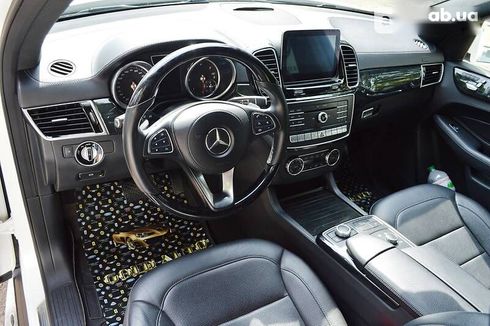 Mercedes-Benz GLS 350 2017 - фото 19