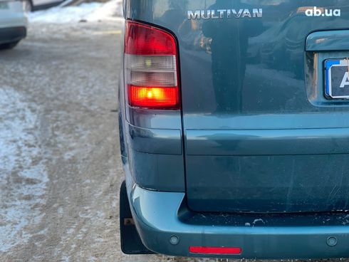 Volkswagen Multivan 2007 серый - фото 27