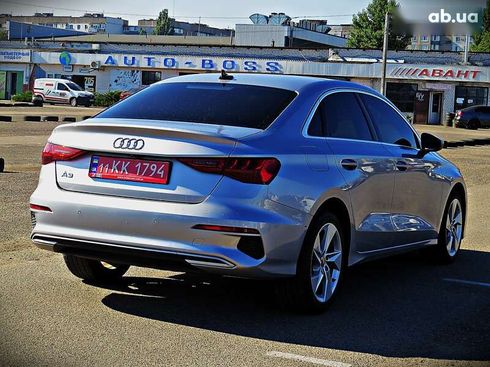 Audi A3 2022 - фото 3