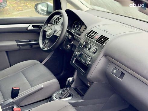 Volkswagen Touran 2013 - фото 2