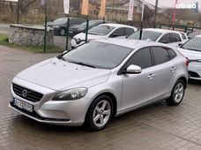 Купить Volvo V40 бу в Украине - купить на Автобазаре