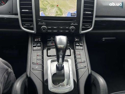 Porsche Cayenne 2016 - фото 24