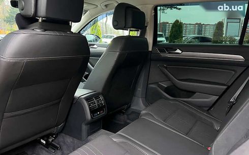 Volkswagen Passat 2015 - фото 20