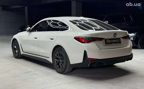 BMW i4 2022 - фото 4