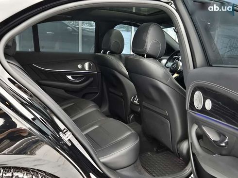 Mercedes-Benz E-Класс 2019 - фото 14